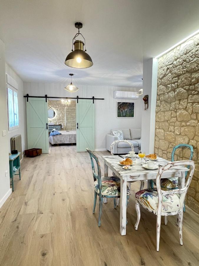 Apartamentos La Somera 阿拉贡省阿拉马 外观 照片