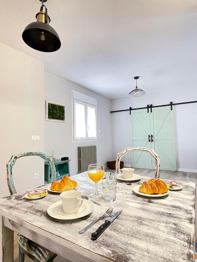 Apartamentos La Somera 阿拉贡省阿拉马 外观 照片